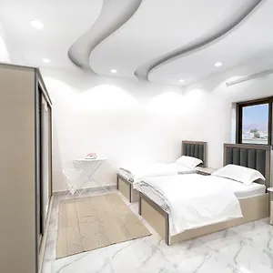 شقة Comfortable & Big Family 10mins Drive To Al-masjid -nabawi - Nozol Noor 2 المدينة المنورة
